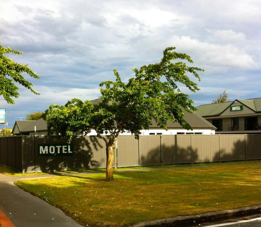 Darfield Motel Exterior photo